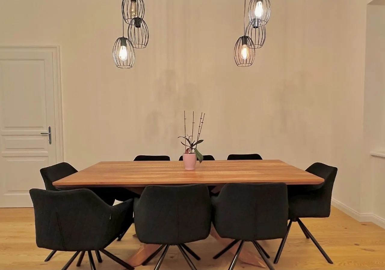 Palais Living Suite Vienna